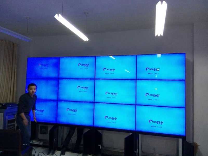 甘肅天?？h食品藥品監(jiān)督管理局46寸3X4現(xiàn)場安裝