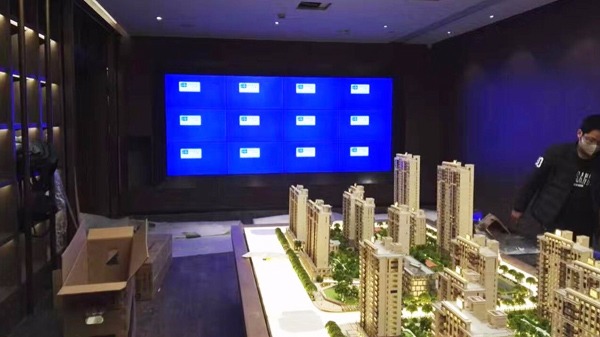 中億?？萍几嬖V您，哪些因素會影響到拼接屏的價格！