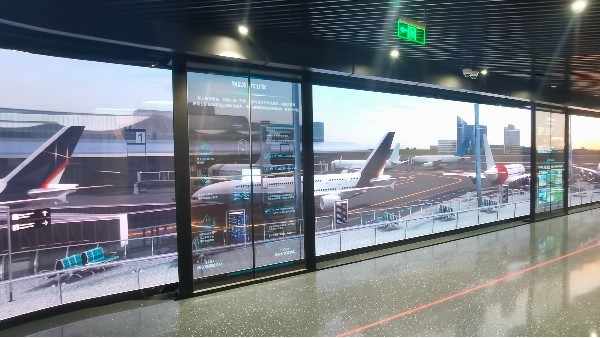 滑軌屏能不能應(yīng)用到交通領(lǐng)域中？會(huì)有怎樣的效果？