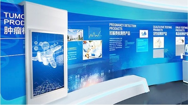 互動滑軌顯示屏與大數(shù)據(jù)的深度整合能給我們帶來什么？